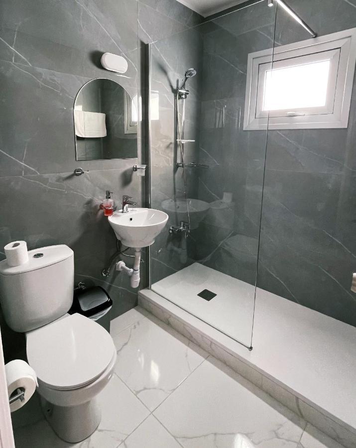 Fotoxenia Luxury Apts باراليمني المظهر الخارجي الصورة